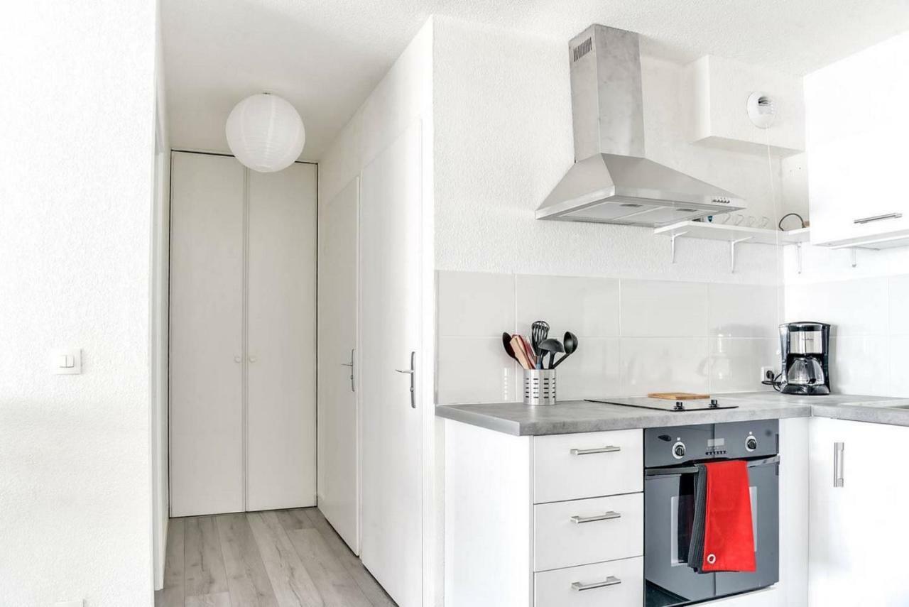 Appartements Du Leman - Proches Geneve - Parkings Prives Gratuits Annemasse Exterior foto