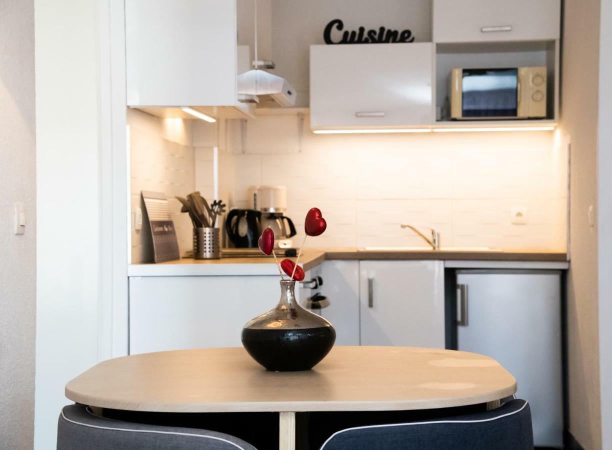 Appartements Du Leman - Proches Geneve - Parkings Prives Gratuits Annemasse Exterior foto